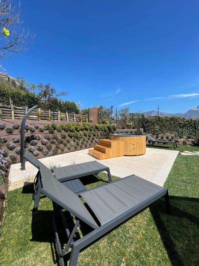 Borgo Cantagallo Casa Ofelia Tremosine Экстерьер фото